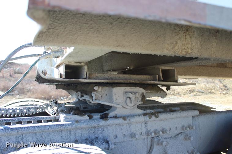 image for item EC9351 2001 CPS DP bottom dump trailer