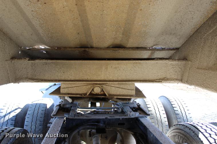 image for item EC9351 2001 CPS DP bottom dump trailer