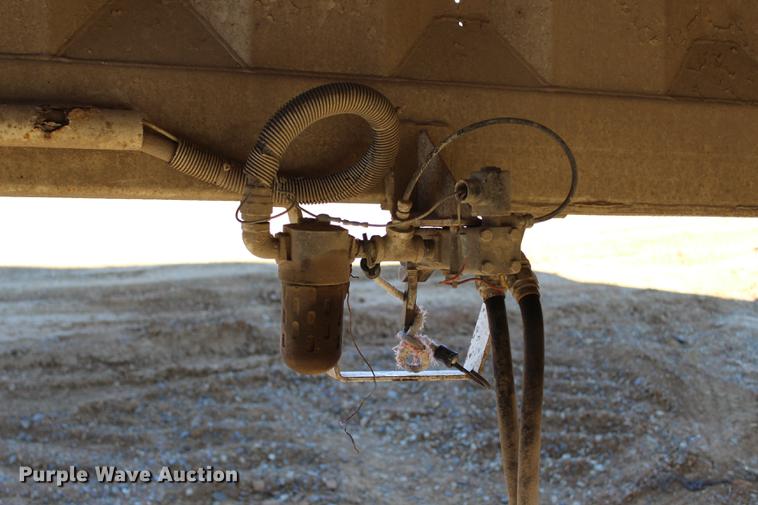 image for item EC9351 2001 CPS DP bottom dump trailer