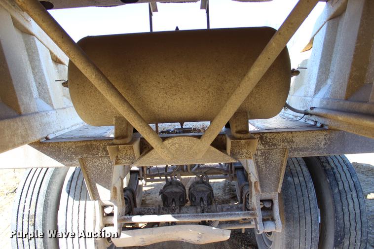 image for item EC9351 2001 CPS DP bottom dump trailer