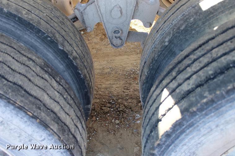 image for item EC9351 2001 CPS DP bottom dump trailer