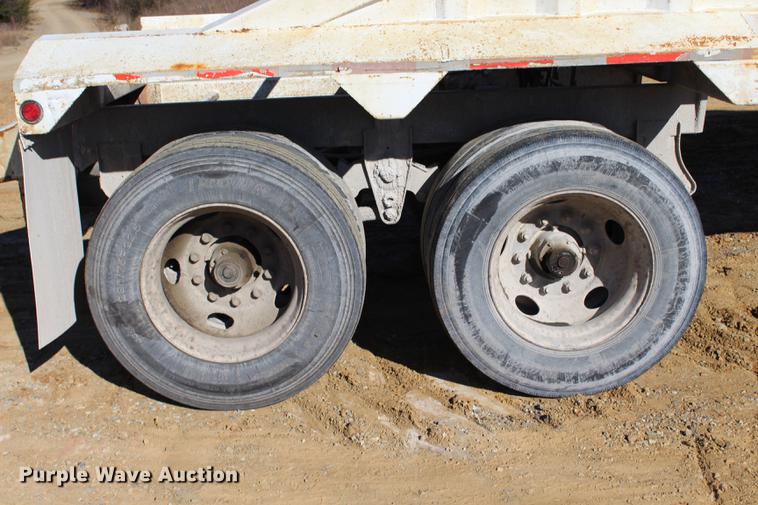 image for item EC9351 2001 CPS DP bottom dump trailer