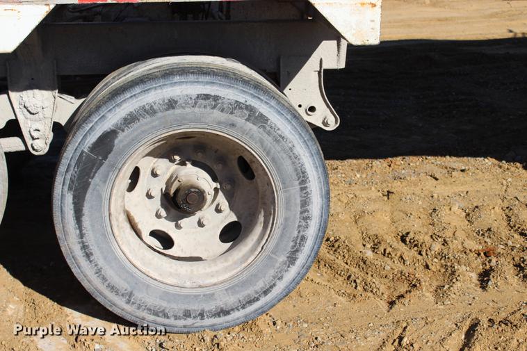 image for item EC9351 2001 CPS DP bottom dump trailer