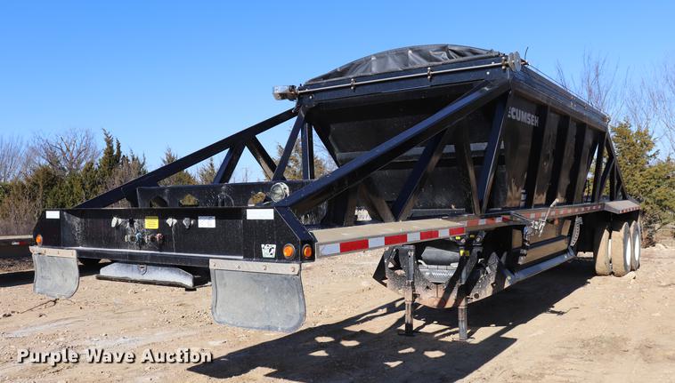 image for item EC9352 2015 Tecumseh TRA/RBV bottom dump trailer