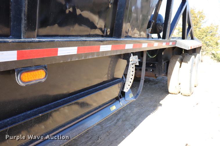 image for item EC9352 2015 Tecumseh TRA/RBV bottom dump trailer