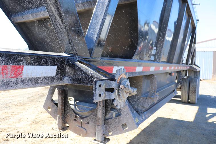 image for item EC9353 2015 Tecumseh TRA/REM bottom dump trailer