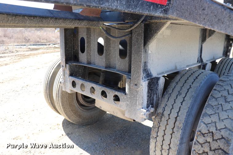 image for item EC9353 2015 Tecumseh TRA/REM bottom dump trailer