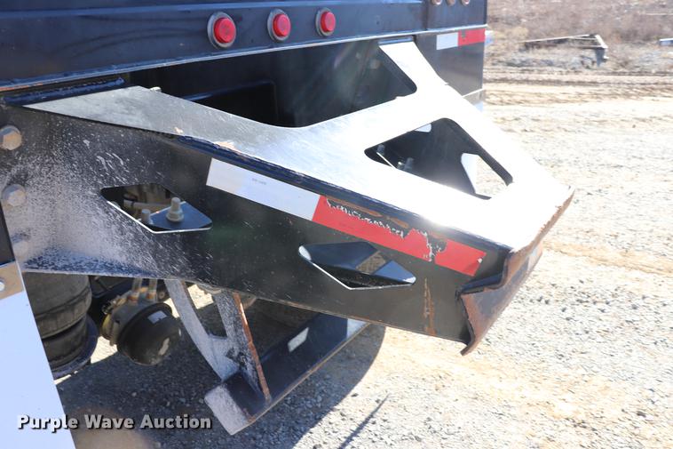 image for item EC9353 2015 Tecumseh TRA/REM bottom dump trailer