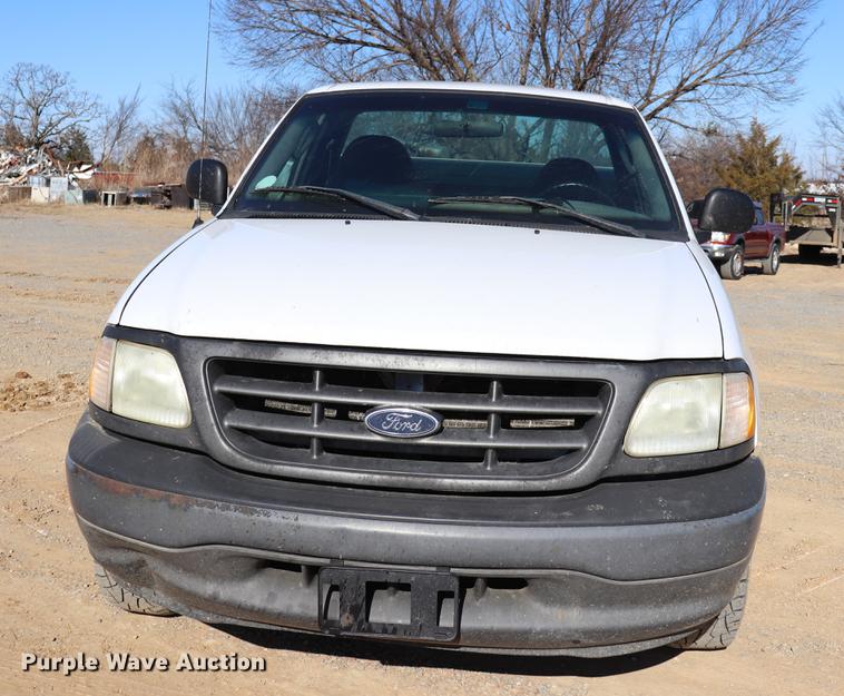 image for item EC9354 2003 Ford F150 pickup truck