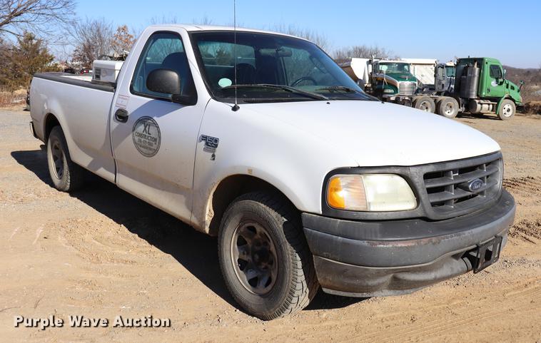 image for item EC9354 2003 Ford F150 pickup truck