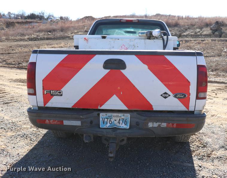 image for item EC9354 2003 Ford F150 pickup truck