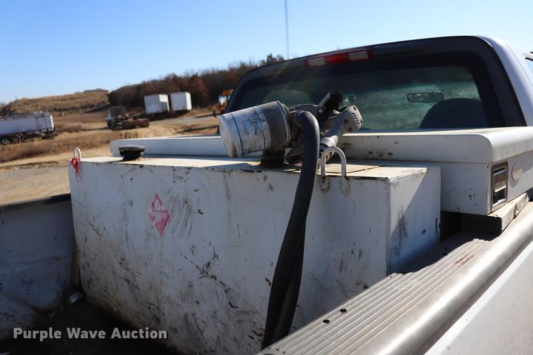 image for item EC9354 2003 Ford F150 pickup truck