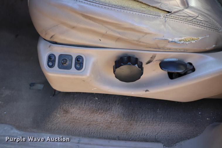 image for item EC9356 1999 Ford Expedition SUV