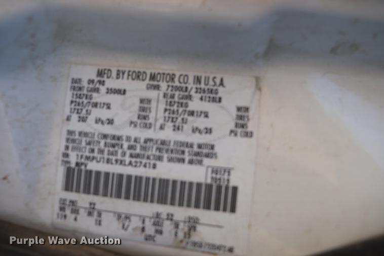 image for item EC9356 1999 Ford Expedition SUV