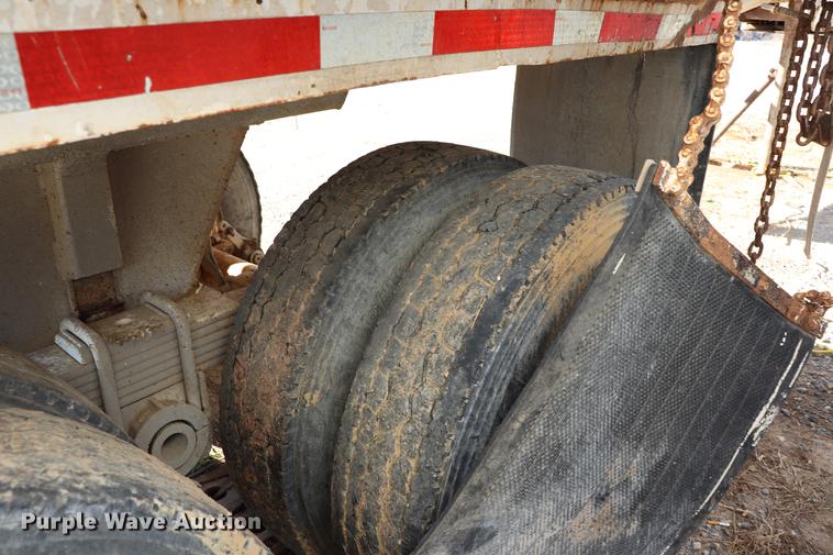 image for item EC9357 1980 Cook end dump trailer