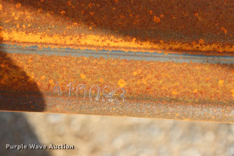 image for item EC9357 1980 Cook end dump trailer