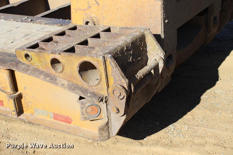 image for item EC9360 1998 Eager Beaver 50GSL lowboy equipment trailer