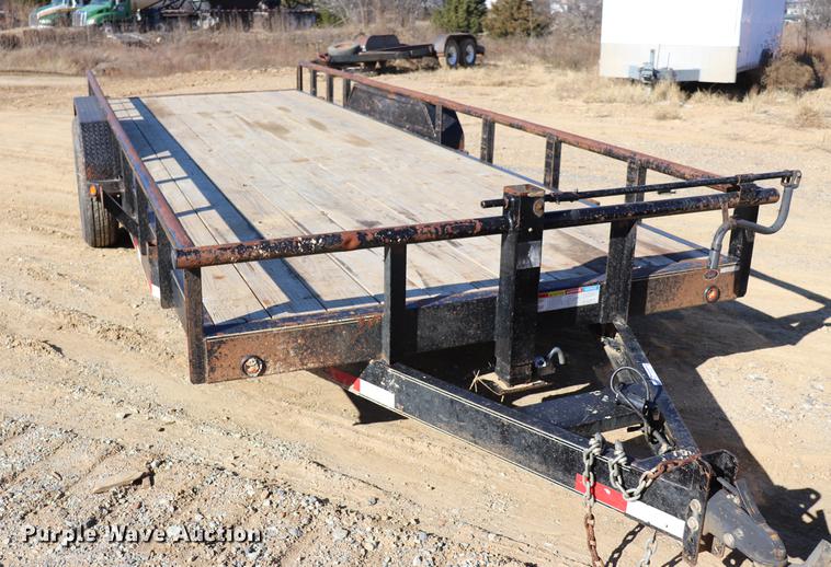 image for item EC9361 2015 Maxey equipment trailer