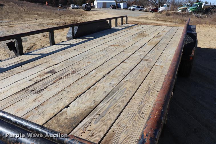 image for item EC9361 2015 Maxey equipment trailer