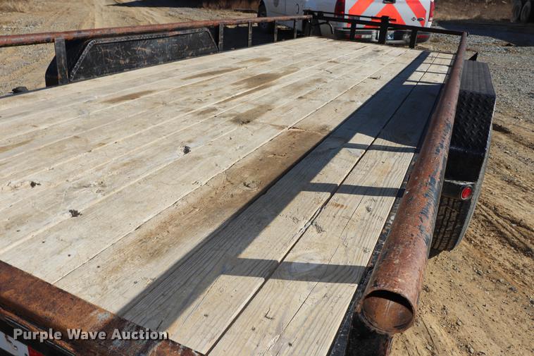 image for item EC9361 2015 Maxey equipment trailer