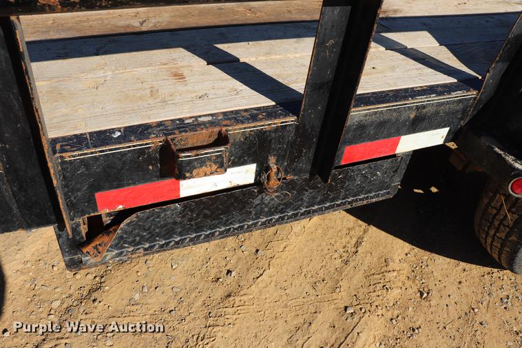 image for item EC9361 2015 Maxey equipment trailer