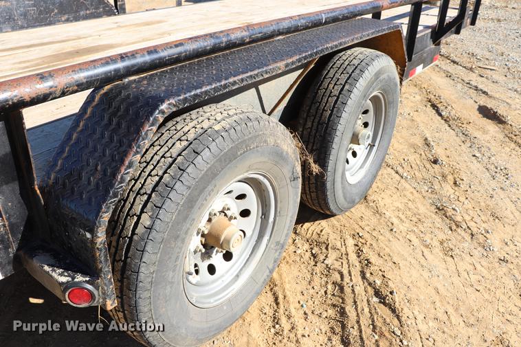 image for item EC9361 2015 Maxey equipment trailer