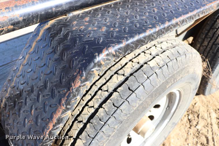 image for item EC9361 2015 Maxey equipment trailer