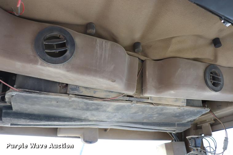 image for item EC9369 1997 John Deere 670CH motor grader