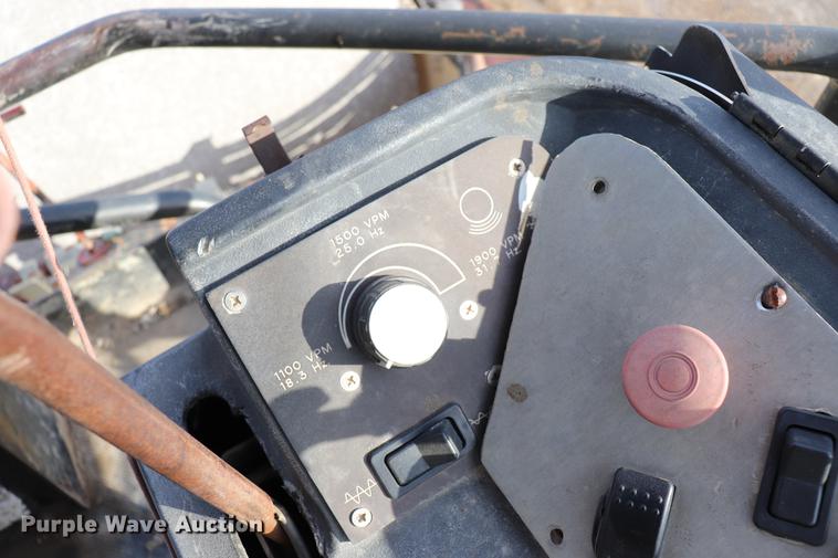 image for item EC9370 2000 Ingersoll Rand SD100D Pro Pac single drum vibratory roller