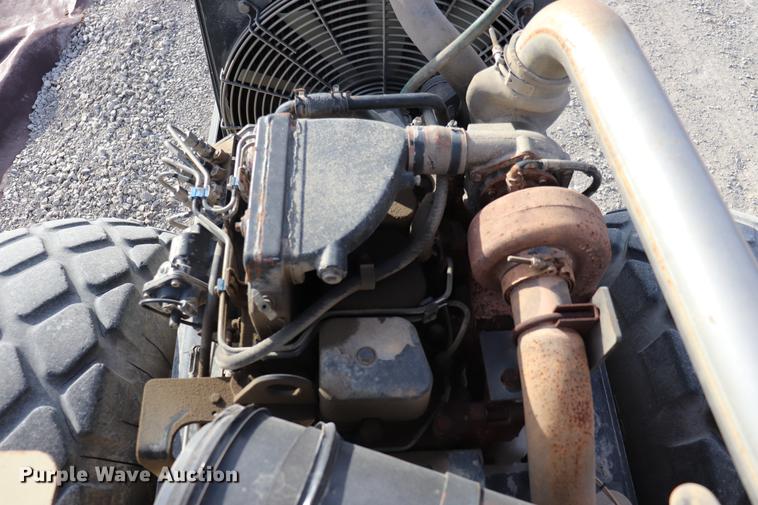 image for item EC9370 2000 Ingersoll Rand SD100D Pro Pac single drum vibratory roller