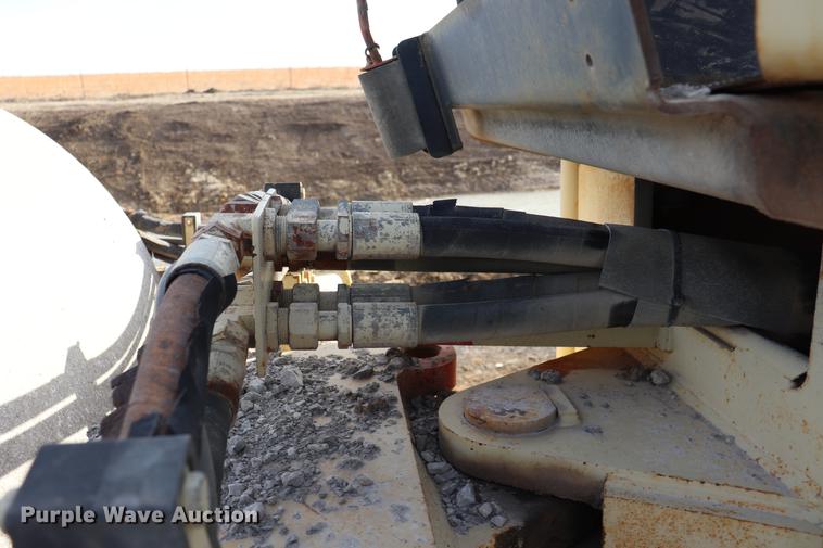 image for item EC9370 2000 Ingersoll Rand SD100D Pro Pac single drum vibratory roller