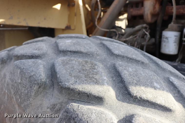 image for item EC9370 2000 Ingersoll Rand SD100D Pro Pac single drum vibratory roller