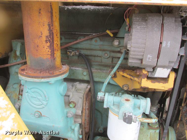 image for item K6074 1982 Tampo RP16D single drum vibrator compactor