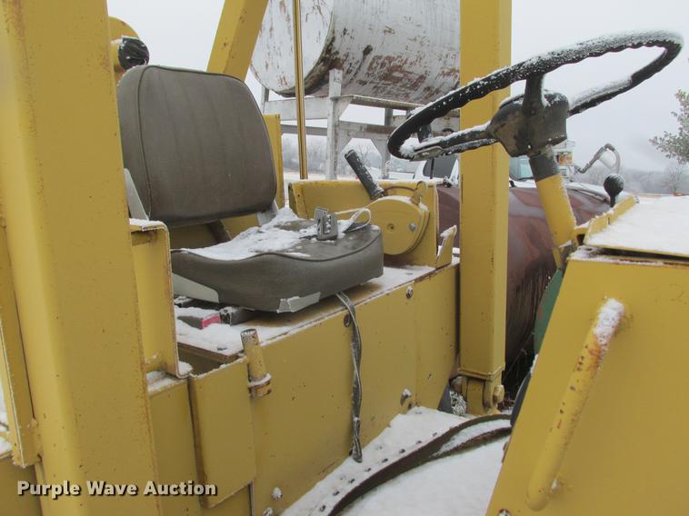 image for item K6074 1982 Tampo RP16D single drum vibrator compactor