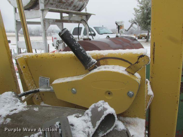 image for item K6074 1982 Tampo RP16D single drum vibrator compactor