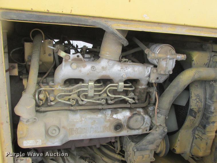 image for item K6075 1991 Caterpillar E70B excavator