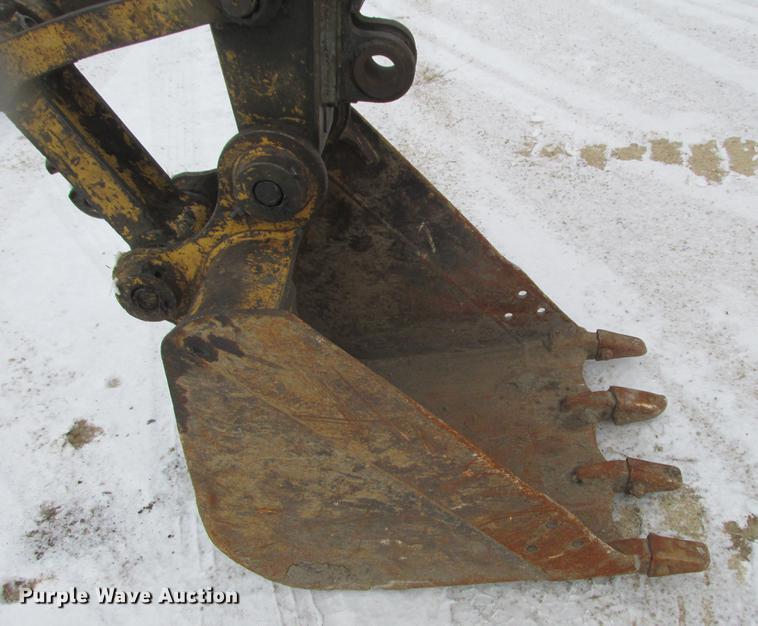 image for item K6075 1991 Caterpillar E70B excavator