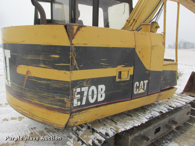 image for item K6075 1991 Caterpillar E70B excavator