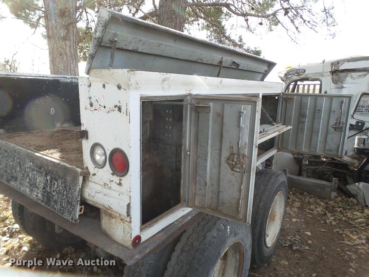 image for item BJ9789 Rawson-Koenig service bed