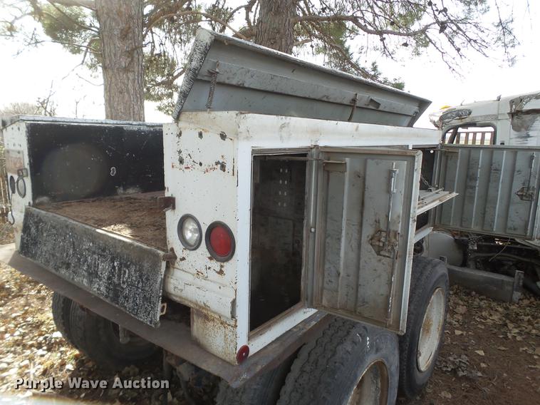 image for item BJ9789 Rawson-Koenig service bed