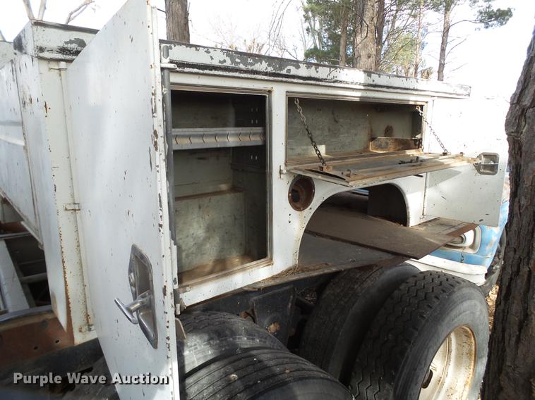 image for item BJ9789 Rawson-Koenig service bed