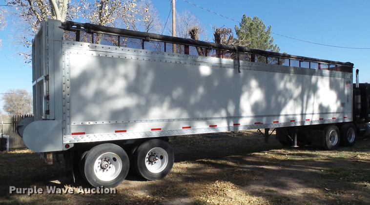 image for item BJ9851 2014 Aeroswint live bottom trailer