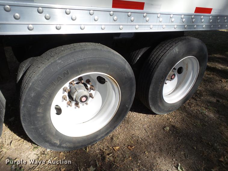 image for item BJ9851 2014 Aeroswint live bottom trailer