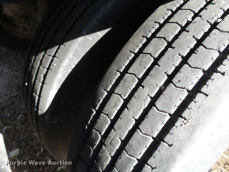 image for item BJ9851 2014 Aeroswint live bottom trailer