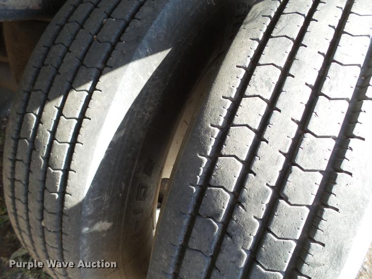 image for item BJ9851 2014 Aeroswint live bottom trailer