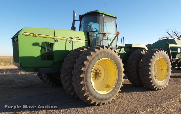 image for item BJ9914 1995 John Deere 8970 4WD tractor