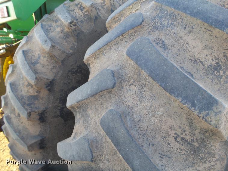 image for item BJ9914 1995 John Deere 8970 4WD tractor