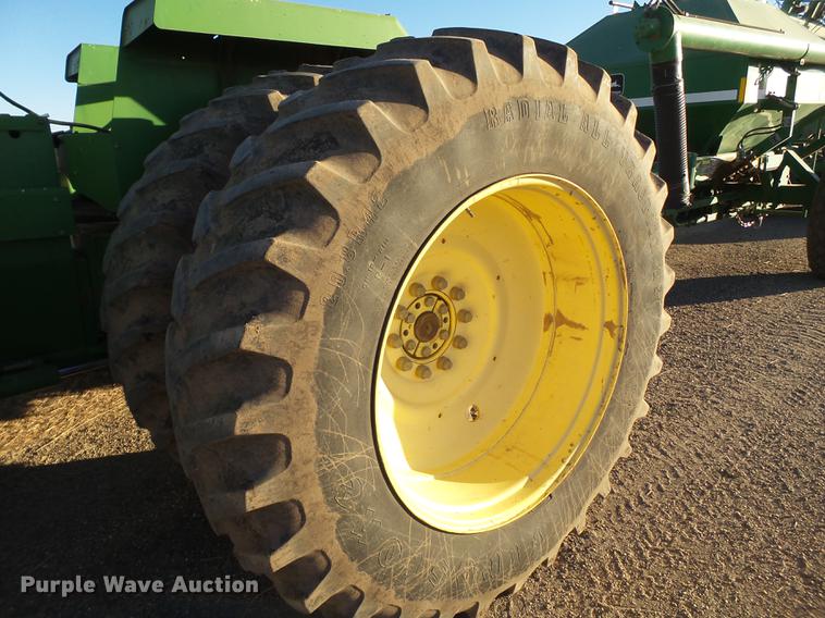 image for item BJ9914 1995 John Deere 8970 4WD tractor