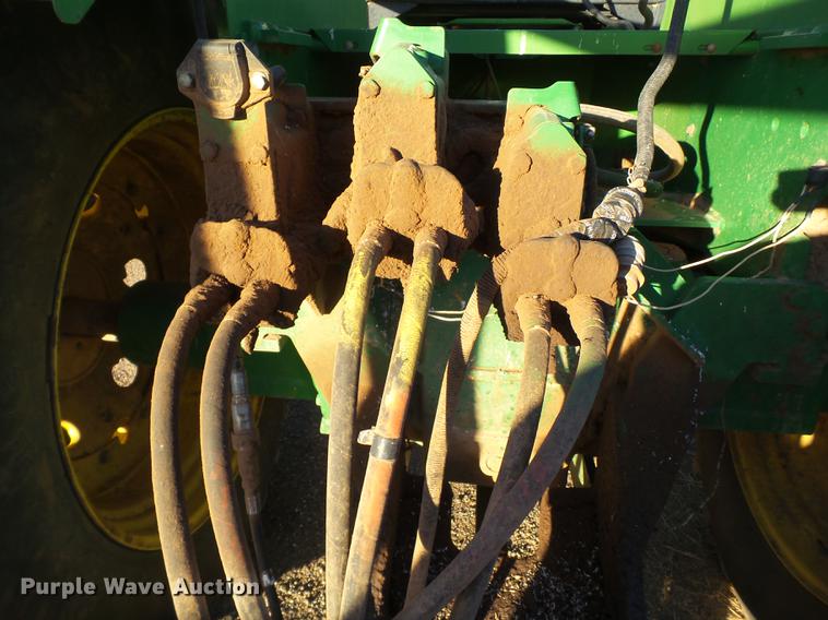 image for item BJ9914 1995 John Deere 8970 4WD tractor