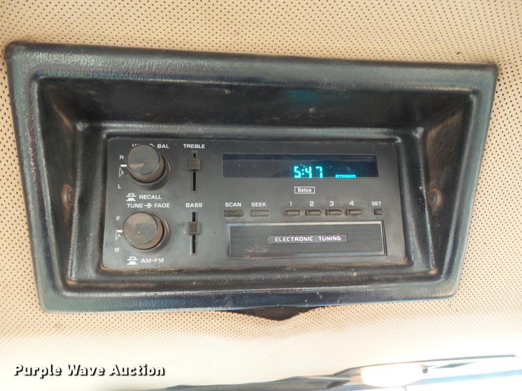 image for item BJ9914 1995 John Deere 8970 4WD tractor